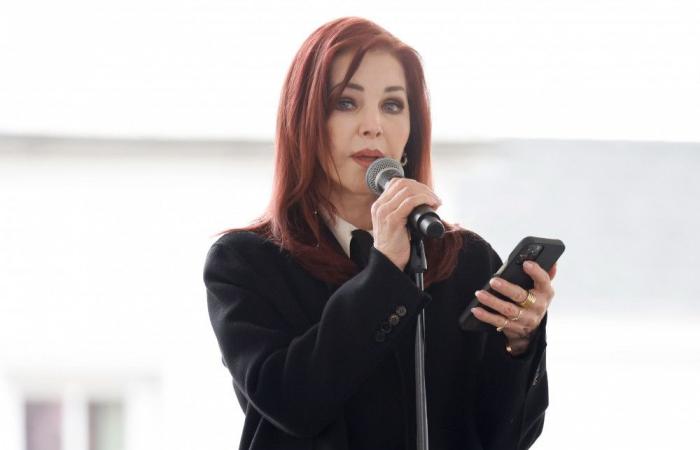 Priscilla Presley cree que sus películas la ayudaron a salir de la sombra de Elvis Presley