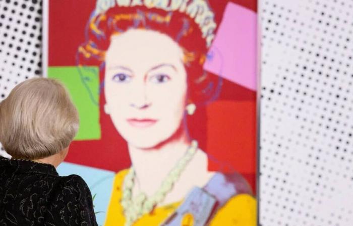 Roban dos obras de Andy Warhol en Holanda y arrestan al sospechoso