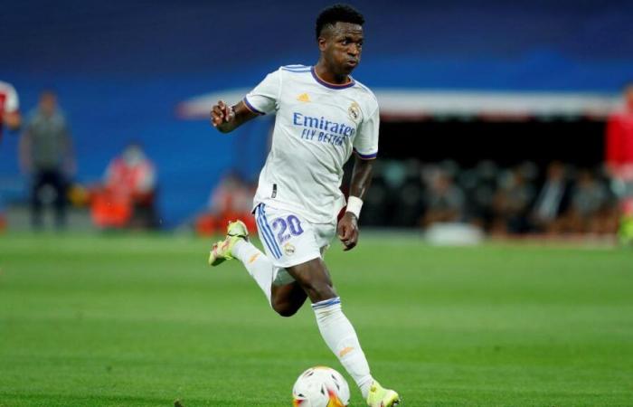 El Real Madrid le da una palmada en los nudillos a Vinicius Jr