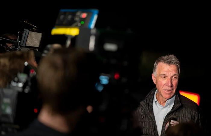 Vermont reelige fácilmente al gobernador Phil Scott para su quinto mandato de dos años