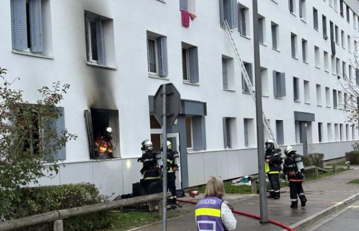 entre escenas de pánico y gestos heroicos, la historia del rescate de los vecinos atrapados en su edificio de Chartreux