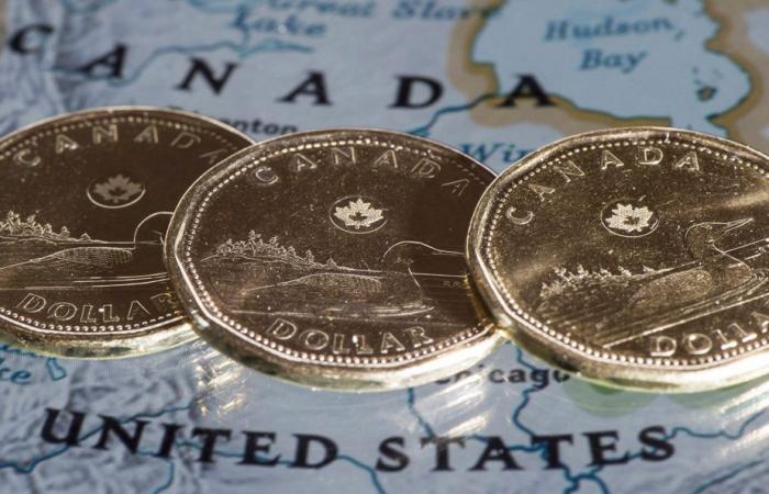 El dólar canadiense pronto caerá por debajo de los 70 centavos de dólar, prevé el Banco Nacional