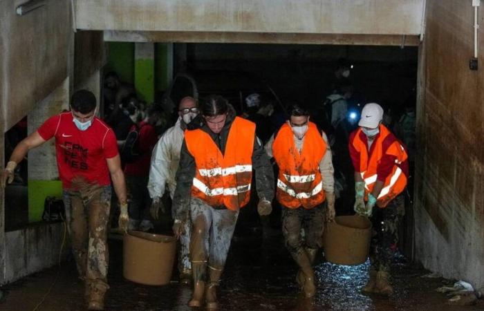 Continúan las búsquedas en aparcamientos de Valencia