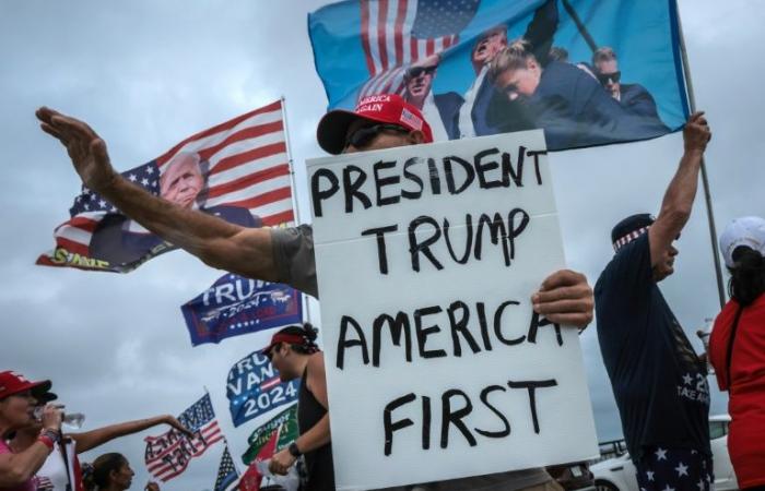 Nerviosos o esperanzados, los trumpistas de Florida esperan los resultados y a su campeón