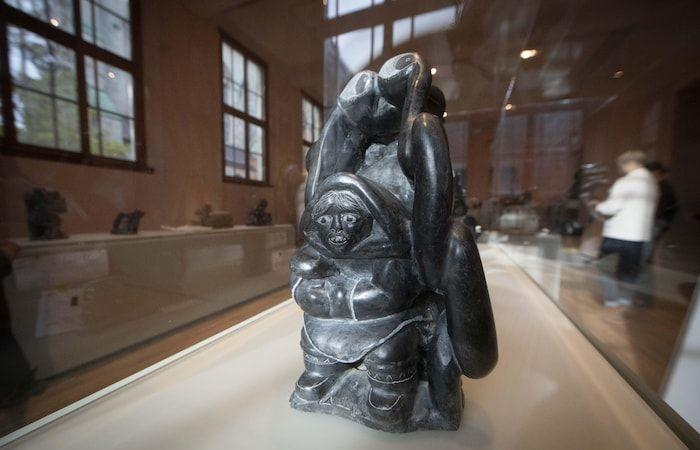 Detrás de escena de la nueva galería de arte inuit en el Museo de Bellas Artes de Montreal