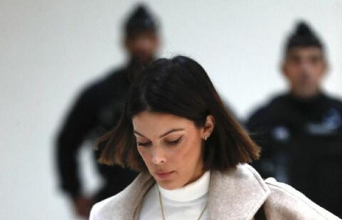 Iris Mittenaere enfrenta a su ex en la corte: cara a cara, puede contar con el apoyo de su familia