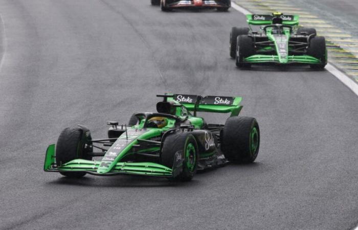 Bottas y Zhou dejarán Sauber al final de la temporada