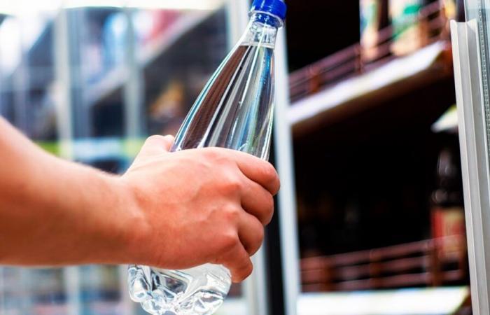 Aquí están las 3 mejores marcas de agua embotellada según un estudio reciente de 60 millones de consumidores