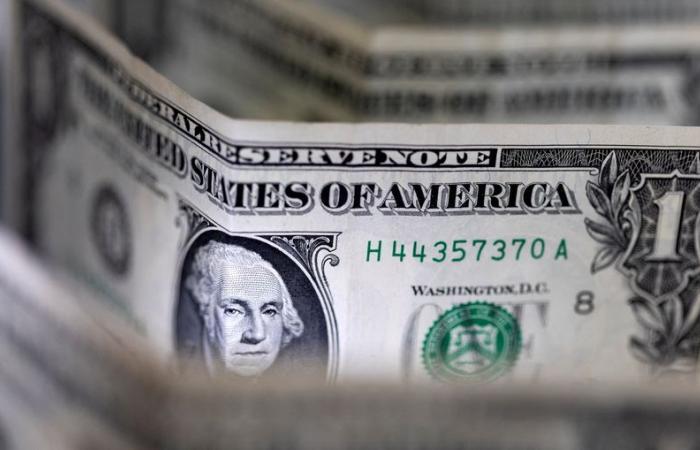 El dólar se dispara a medida que se acerca la victoria de Trump; El euro, la libra esterlina y el yen caen con fuerza Por Investing.com