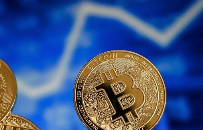 El dólar y el bitcoin se disparan impulsados ​​por el escenario de una victoria de Trump