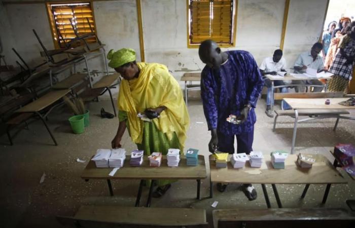 UNA PARTICIPACIÓN ELECTORAL CASI IGUAL ENTRE HOMBRES Y MUJERES EN SENEGAL