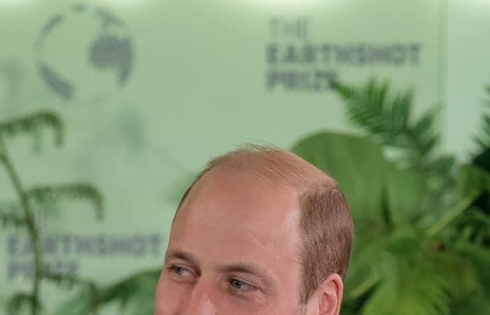 El príncipe William da noticias de Kate Middleton