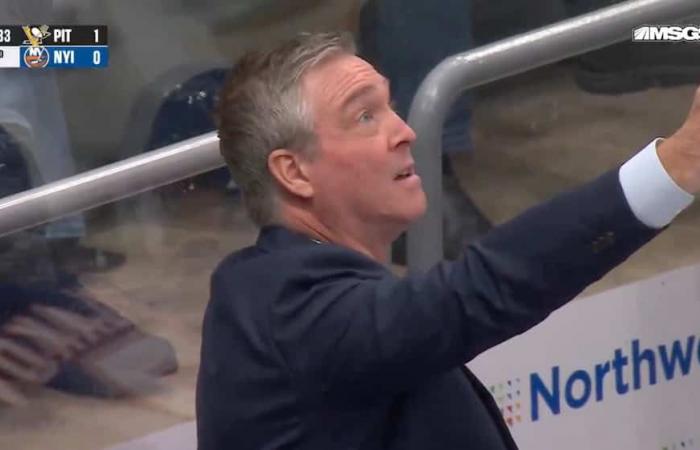 MIRAR: Patrick Roy furioso tras (otro) gol polémico