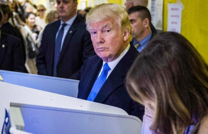 Trump critica anuncio demócrata sobre mujeres que ocultan sus votos a sus maridos