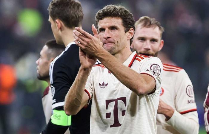 FC Bayern Múnich: Thomas Müller rinde homenaje a los aficionados del Bayern tras una intervención médica de urgencia