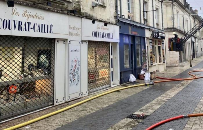 Se produce un incendio en un edificio del centro de Châtellerault