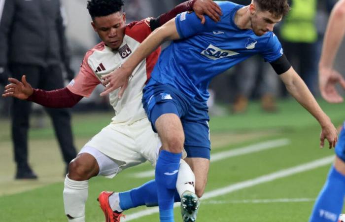 loco partido OL en Hoffenheim