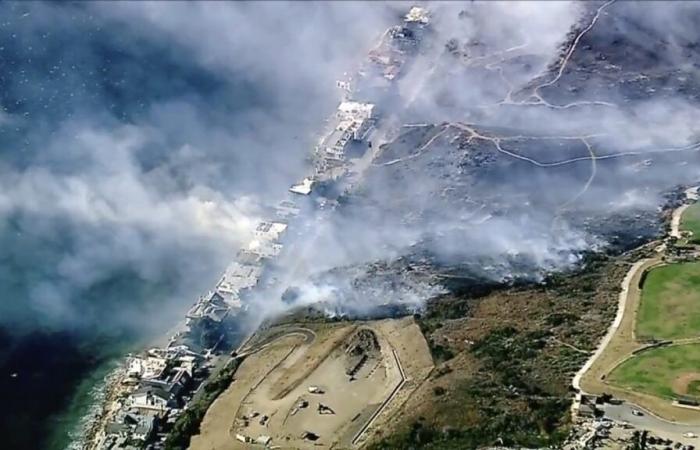 Un incendio en Los Ángeles pone en peligro las villas de las estrellas