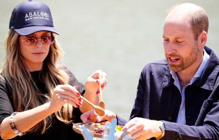 El príncipe William come pescado a la parrilla con Heidi Klum en Sudáfrica