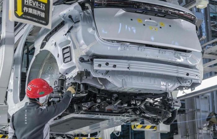 Nissan elimina 9.000 puestos de trabajo y reduce la capacidad de producción, ante la lentitud de las ventas