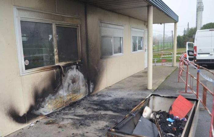 Un incendio provocado en el estadio de Melesse