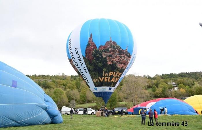 Mire hacia arriba, 50 globos aerostáticos aterrizan en Velay