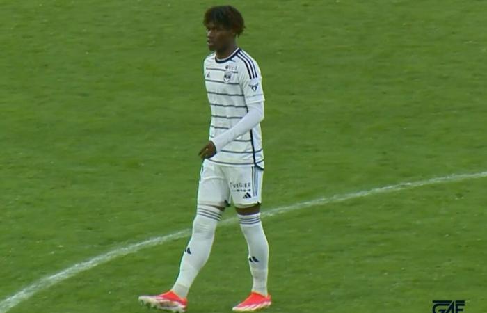 Varios ex Girondins finalmente encontraron un club como Tebili, Rocrou o Njié