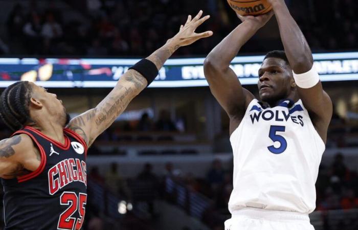 Wolves 135, Bulls 119: El regreso de los Timberwolves en la Ciudad del Viento