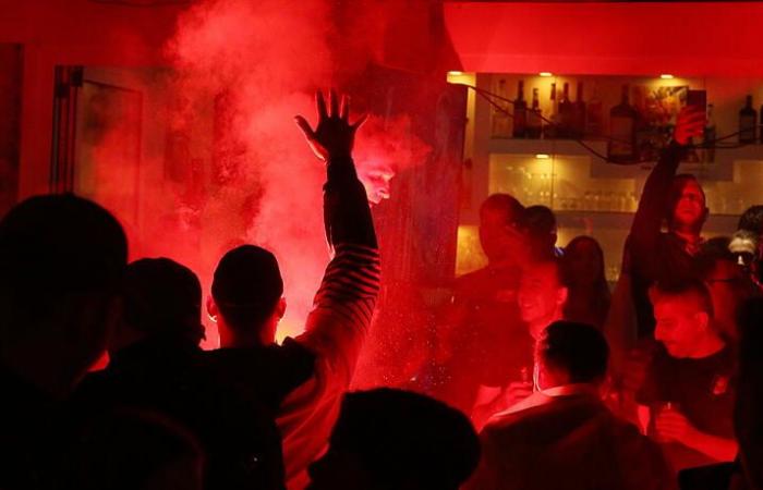 “Peligro de desgaste”: aficionados al fútbol y un fallo en una caja de señales paralizan el metro de Múnich