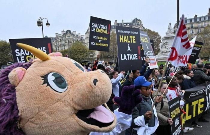 miles de manifestantes en París