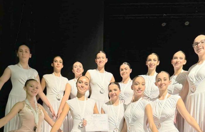 Saint-Juéry. Medallas de oro para el Studio Ballet de Emilie Alberge