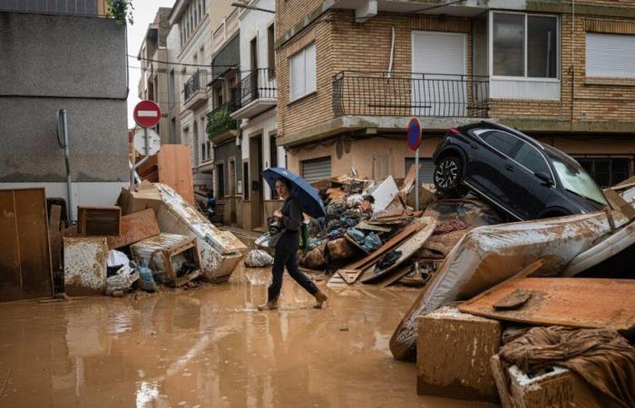 “La esperanza es encontrar personas desaparecidas a las que llorar”, afirma el director de una ONG de bomberos francesa