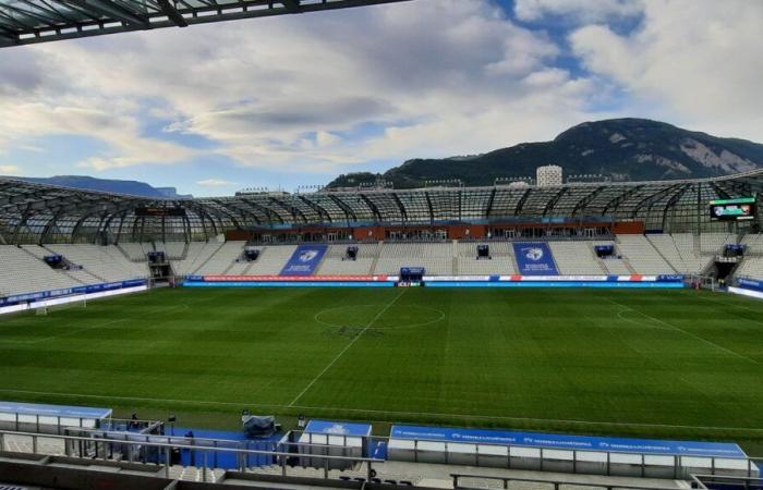 Copa de fútbol de Francia: el club Grenoble FC2A convoca a llenar el Stade des Alpes contra Martigues