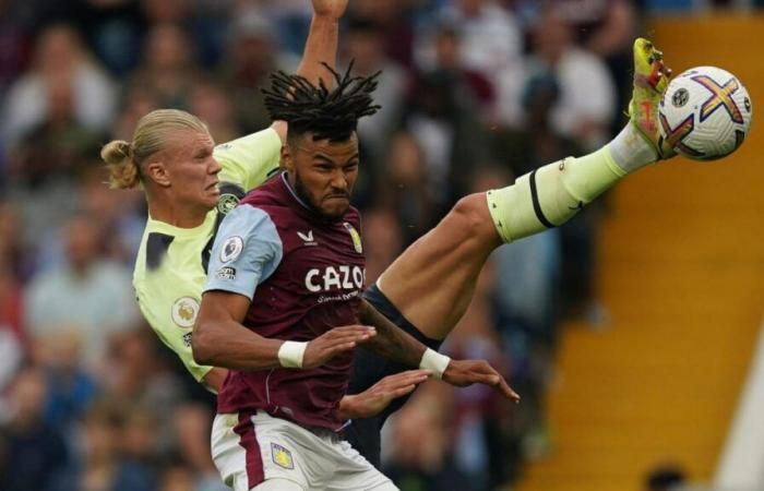 Unaï Emery no entiende el gesto de Tyrone Mings