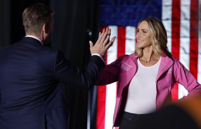 Lara Trump promociona cambios en el proceso electoral después de la toma de posesión