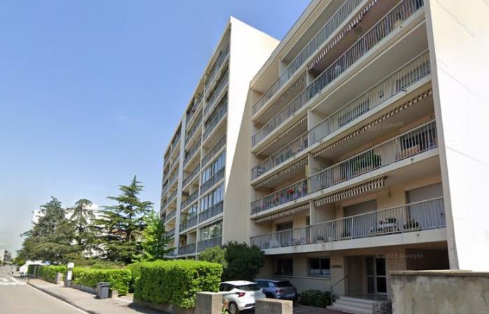 “Escuché un gran boom”: un septuagenario provoca una explosión en su edificio antes de tirarse por la ventana