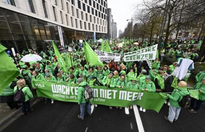 Más de 10.000 personas en las calles de Bruselas para exigir más recursos en el sector no lucrativo (fotos)