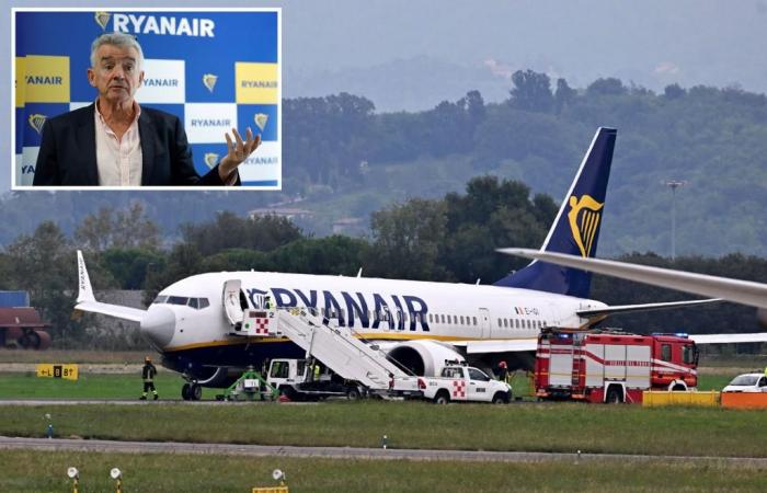 Pasajero que orina causa alboroto en vuelo y la tripulación se ve obligada a desviar el avión