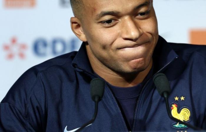 Deschamps no acepta a Mbappé “porque es mejor así”