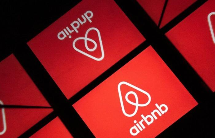 El Parlamento da luz verde definitiva a la regulación de los alquileres de AirBnB