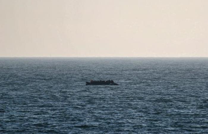 60 personas rescatadas frente a la costa de Calais