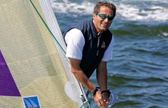 Vendée Globe: Michel Desjoyeaux, Yves Parlier, Xavier Beauvois y el grupo de chabolas marinas Force 5