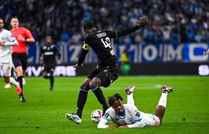 El OM sufre un contundente revés ante el Auxerre – Ligue 1 – D11.- Marsella-Auxerre (1-3)