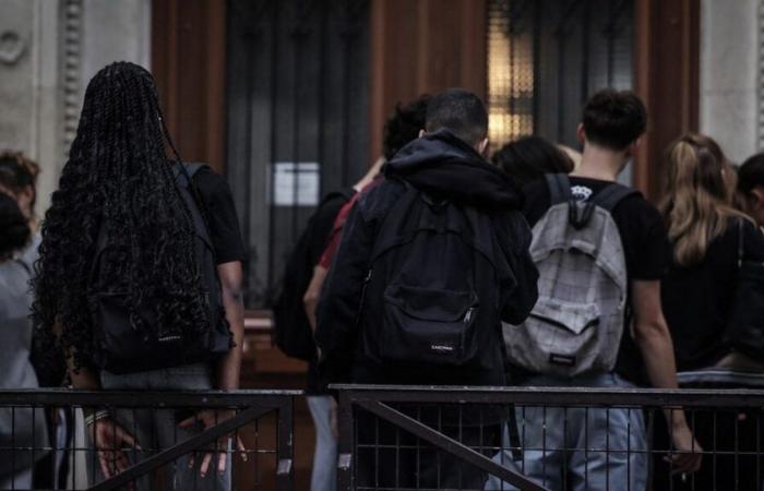 Un profesor abofeteado por un alumno en Seine-Saint-Denis tras un desacuerdo por un traje “con connotaciones religiosas”