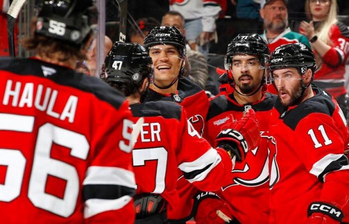 NHL: Jonas Siegenthaler no había marcado en 323 días