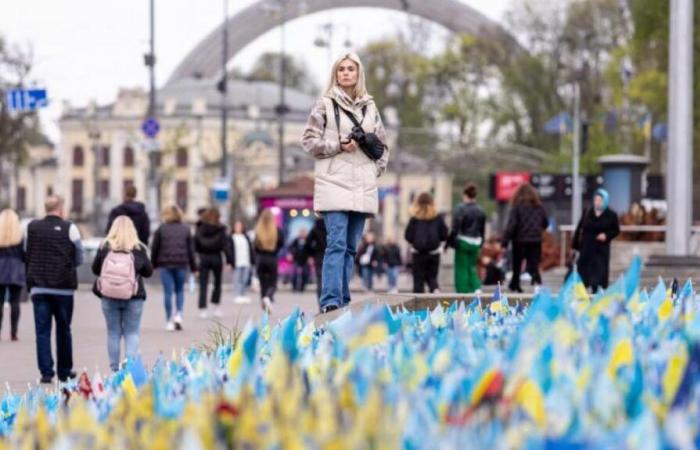 Homenaje en Kyiv a dos soldados que se enamoraron y murieron juntos en el frente