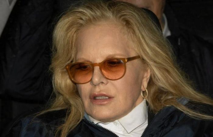 Sylvie Vartan habla sobre la muerte de Johnny Hallyday: “No podemos estar en paz”