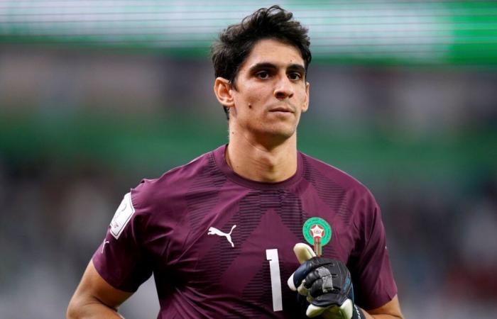 El portero de los Atlas Lions, Yassine Bounou, homenajeado entre las leyendas en el Museo del Fútbol de Madrid