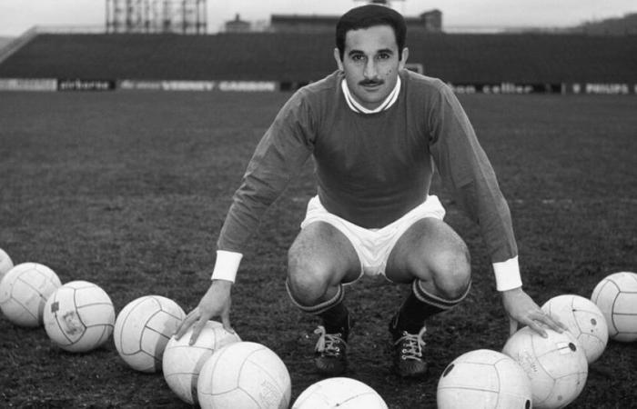 Muerte de Rachid Mekhloufi, leyenda del fútbol y símbolo de la independencia de Argelia – Libération