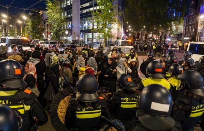 Amsterdam: incidentes violentos entre aficionados durante un partido entre Ajax y Maccabi Tel Aviv